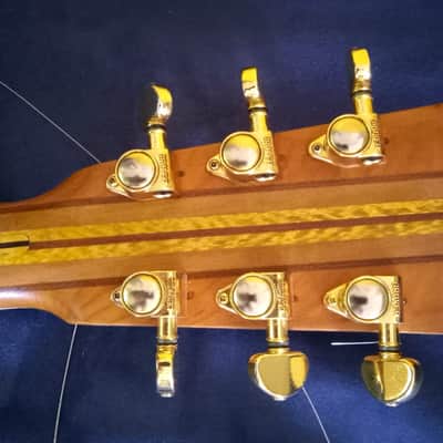 Archtop Huttl Huttl solid wood 50" natural image 7