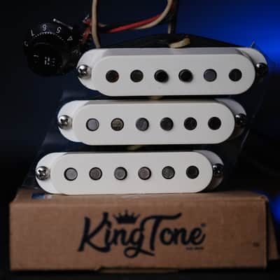 Tone King Bluebird-J1 & Blues Switch image 1