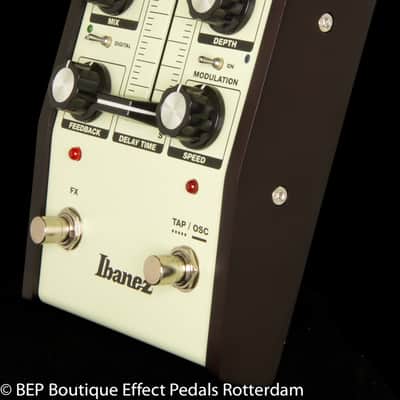 Ibanez ES3 Echo Shifter s/n BH0120030153 image 6