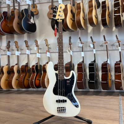 Fender American Performer Jazz Bass - Rosewood Fingerboard, Arctic White, Used image 2