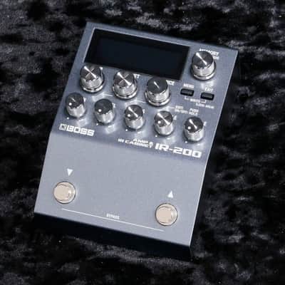 BOSS IR-200 Amp & IR Cabinet [Z5R9867] (05/08) image 1