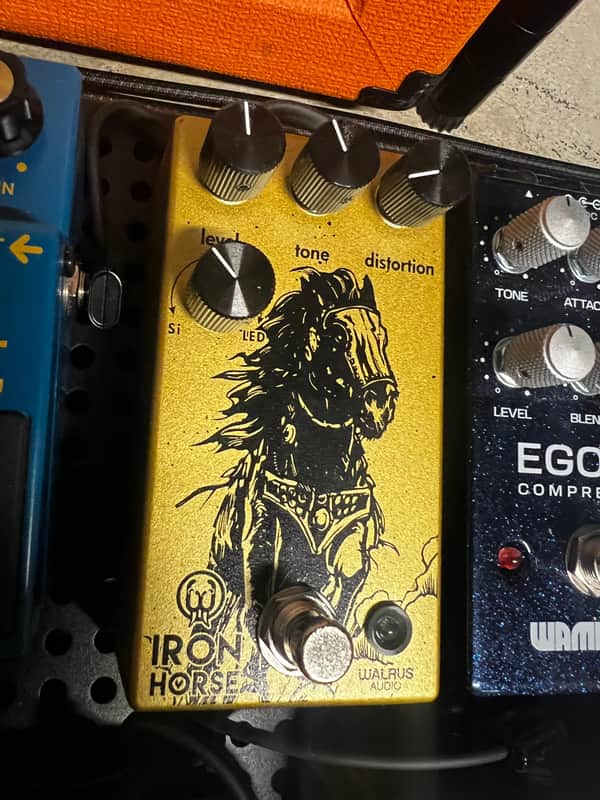 Walrus Audio Iron Horse V3