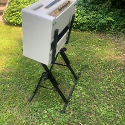 Marshall Origin 20c white image 3