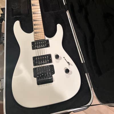 Jackson Pro Series DK2M Dinky 2006 - 2009 - Snow White image 1