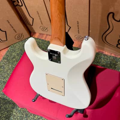 Mooer MSC10 PRO HSS VINTAGE WHITE image 15