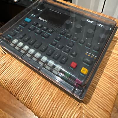 Elektron Digitone 8-Voice Digital Synthesizer 2017 - 2024 - Black