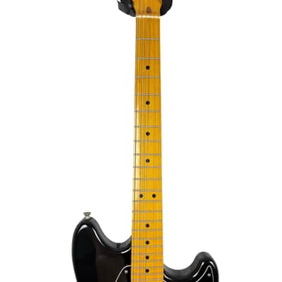 Fender Japan 77 Reissue Mustang 2007-2010 - Black image 7