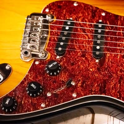 G&L Tribute Legacy 2007 - Sunburst image 5