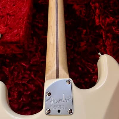 Fender Custom American Deluxe Stratocaster Olympic White Maple UPGRADES G&G USA Strat Professional II image 12