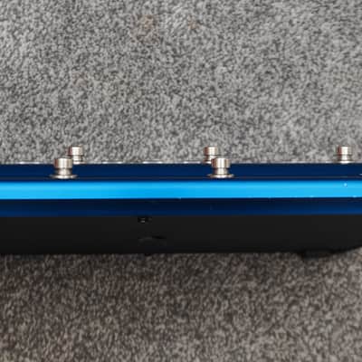Boss SY-1000 Guitar Synthesizer & Switch Vibracell Midi/Synth Guitar Package (w/ 13-Pin GK Cable) image 6