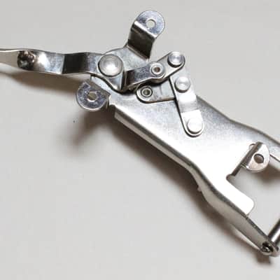 Ludwig 3-Point Extension Snare Strainer (Throw Off) Nickel Plated, "L" logo Stamp, Mounting Hardware - 1940s / INSPECTED & TESTED image 5