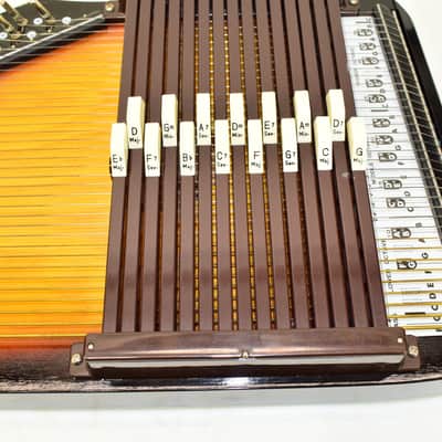 Chromaharp by Rhythm Band 15-Chord Autoharp w/ Accessories image 7