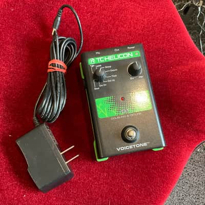 TC Helicon VoiceTone D1 | Reverb