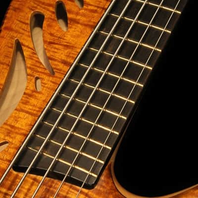 Kenneth Lawrence Instruments Custom Chambered Brase II 5st/34 (Premium Koa Top) image 6
