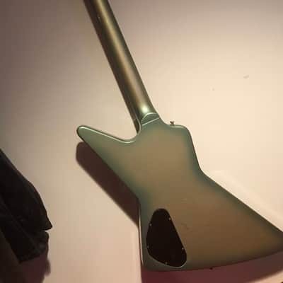 Gibson Explorer 1984 Green Burst image 4