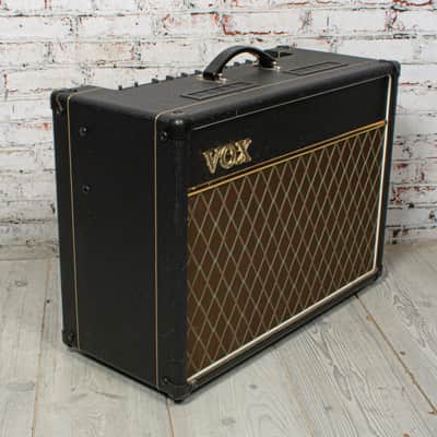 Vox - AC15C1 1x12" 15W Tube Guitar Combo Amplifier - USED image 3