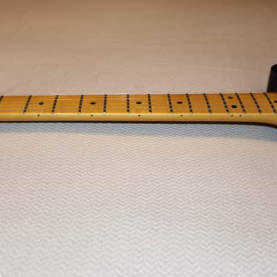 Fender Modern Player Telecaster Plus 2018 Honey Burst Limited Edition Very Good Condition with Hardshell Case! image 12