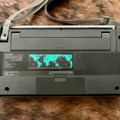 Sony ICF-2010 AIR/FM/LW/MW/SW PLL Synthesized Working No Power Cord image 8