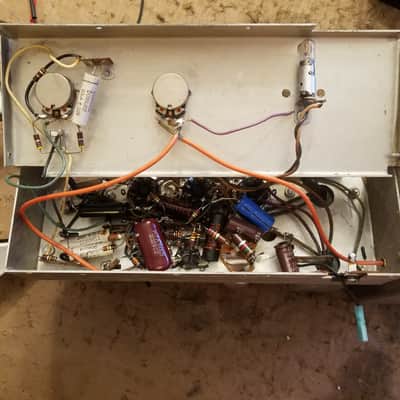 Ampex A-692 Tube Speaker Amplifier Suitcase JBL 8" driver 10 Watt RESTORED 6V6 Push Pull Mono 1965 - Grey image 18