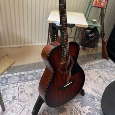 Taylor 362e with V-Class Bracing 2021 Shaded Edgeburst image 1