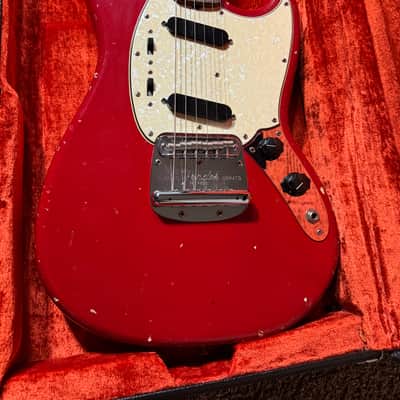 Fender 1966 Mustang Guitar with Rosewood Fretboard - Dakota Red image 10