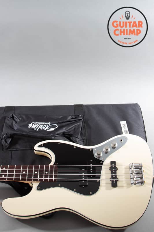 Fender AJB Aerodyne Jazz Bass | Reverb Canada