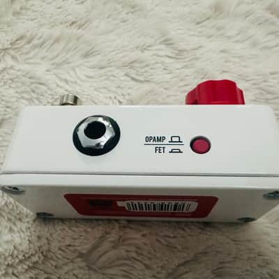 JHS Solo Boost 2022 - White / Red image 3
