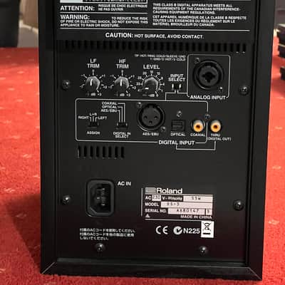 Pair of Roland DS-5 Powered Studio Monitors (Digital/Analog) image 2