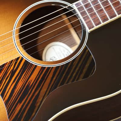 2008 Gibson Advanced Jumbo Acoustic Guitar Vintage Sunburst + OHSC image 4