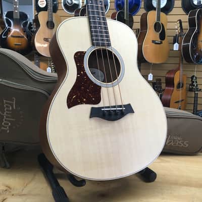 Taylor  GS Mini Bass Spruce/Sapele Left Handed Acoustic Electric Bass w/ Gig Bag image 2