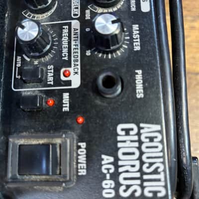 Pre-owned Roland AC-60 Acoustic Amp image 4