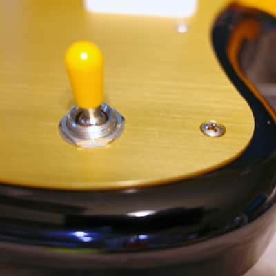 Fender Limited Edition Vintera II Road Worn '50s Jazzmaster 2025 - 3-Color Sunburst image 11