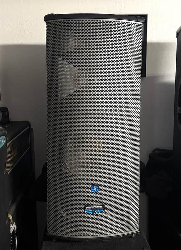 Mackie SA1530Z 3-Way Active Loudspeaker image 1