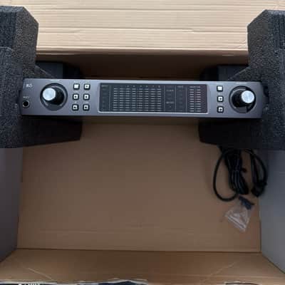 Universal Audio Apollo x6 Thunderbolt 3 Audio Interface 2018 - Present - Black image 3