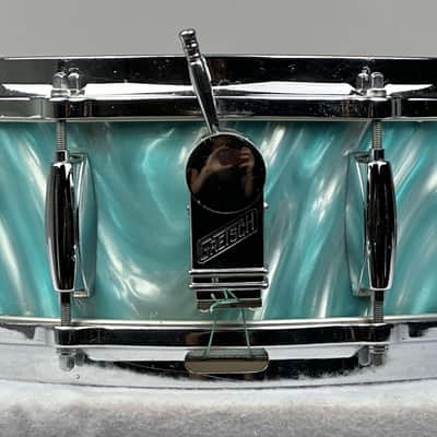 Gretsch 20/12/14/5.5x14" Progressive Jazz 60's Round Badge Drum Set - Aqua Satin Flame image 11