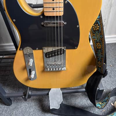 Squier Affinity Telecaster Left-Handed with String-Through Bridge 2021 - Present - Butterscotch Blonde image 1
