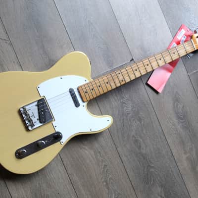 FENDER "NEW MODEL Limited Edition Vintera II Road Worn '60s Telecaster, Maple Fingerboard, Blonde" HARDCASE, 3, 30 KG image 1