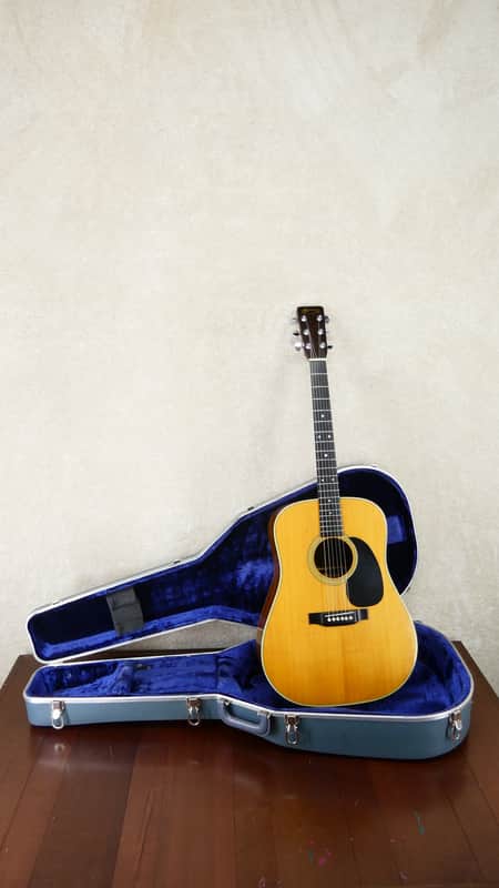 Martin D-28 1974 Natural #339646 w/OHSC USED image 1