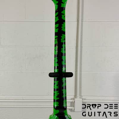 Jackson USA Custom Shop Rhoads RR24 FR Electric Guitar w/ Case - Slime Green Bengal image 15