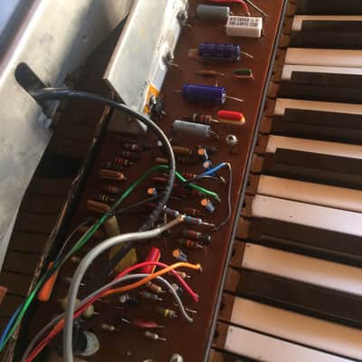 Wurlitzer 200 ? "Red" image 7