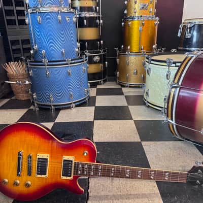 Hamer MONF‑CS‑U The Monaco Singlecut 2010s Cherry Sunburst image 4