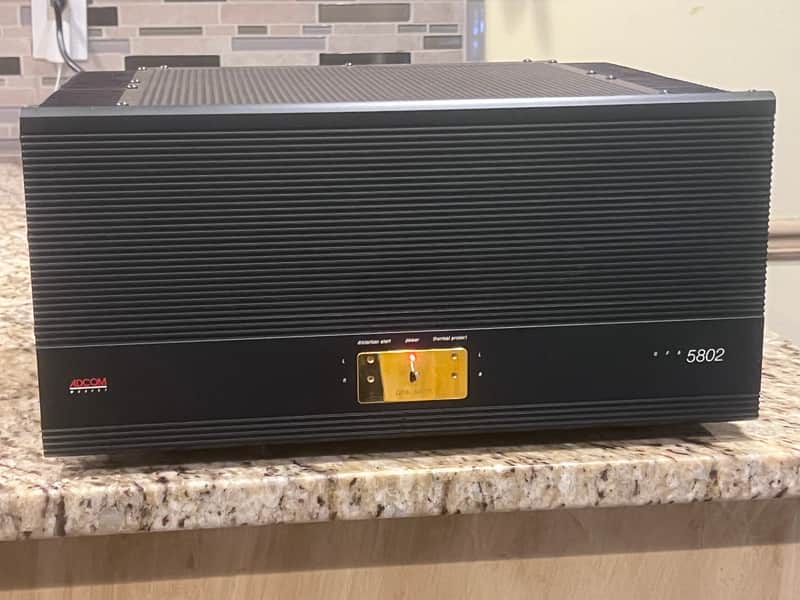 ADCOM GFA-5802 Stereo Power Amplifier 300W per, Class AB XLR RCA Black Analog