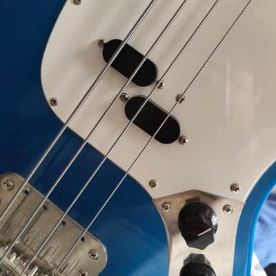 Squier Mustang bass CV 60's FSR image 3