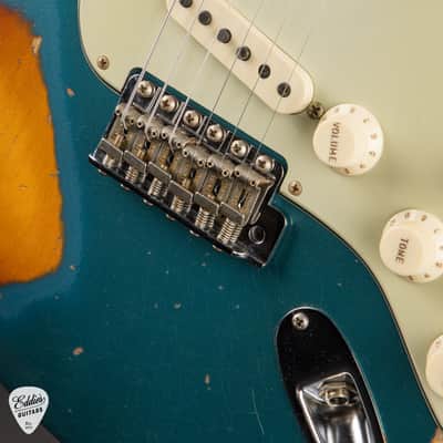 2023 - Fender Custom Shop 1961 Stratocaster Heavy Relic - Aged Ocean Turquoise Over 3-Color Sunburst image 14
