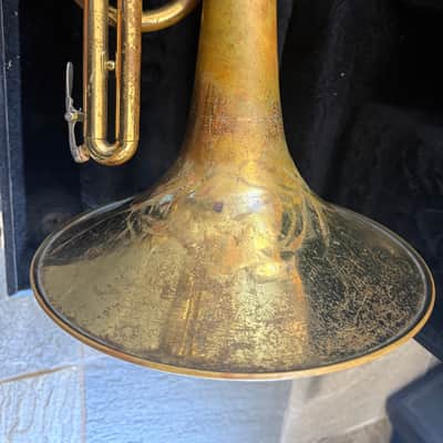 Bach Mellophone,  with case and mouthpiece,  Gold. USA image 2