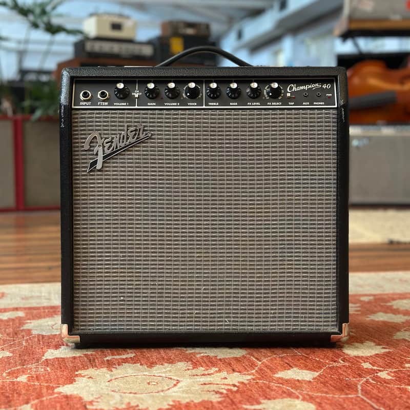 Fender Champion 40 1x12 Combo image 1