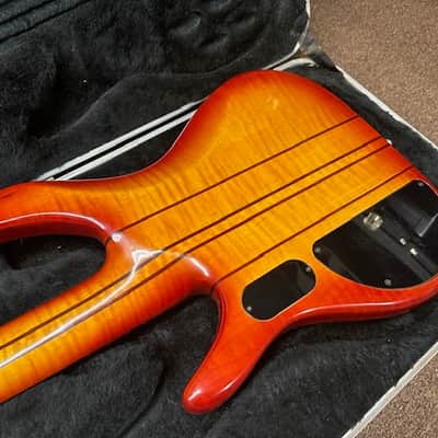 Used PEAVEY TL-Five 5-string electric Sunburst Orange w/ Hard Case BASS guitar TL-5 image 9