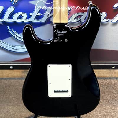 Fender USA 2004 Stratocaster Standard HSS - Black Finish w/Blue Fender Case USED image 14