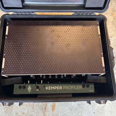 Kemper Amps Profiler PowerRack with remote, expression pedal, fly rack and pelican case imagen 4