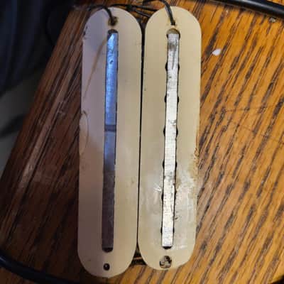 Gibson Thunderbird Pickups Early 1960s / Reverse Body image 5